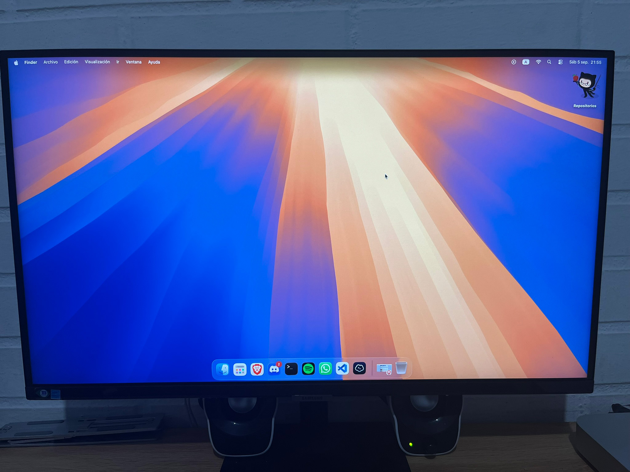 Samsung ViewFinity S7 monitor